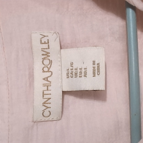 Cynthia Rowley Pale Pink Long Sleeve Textured Cotton Button Up Size Large - Picture 2 of 6